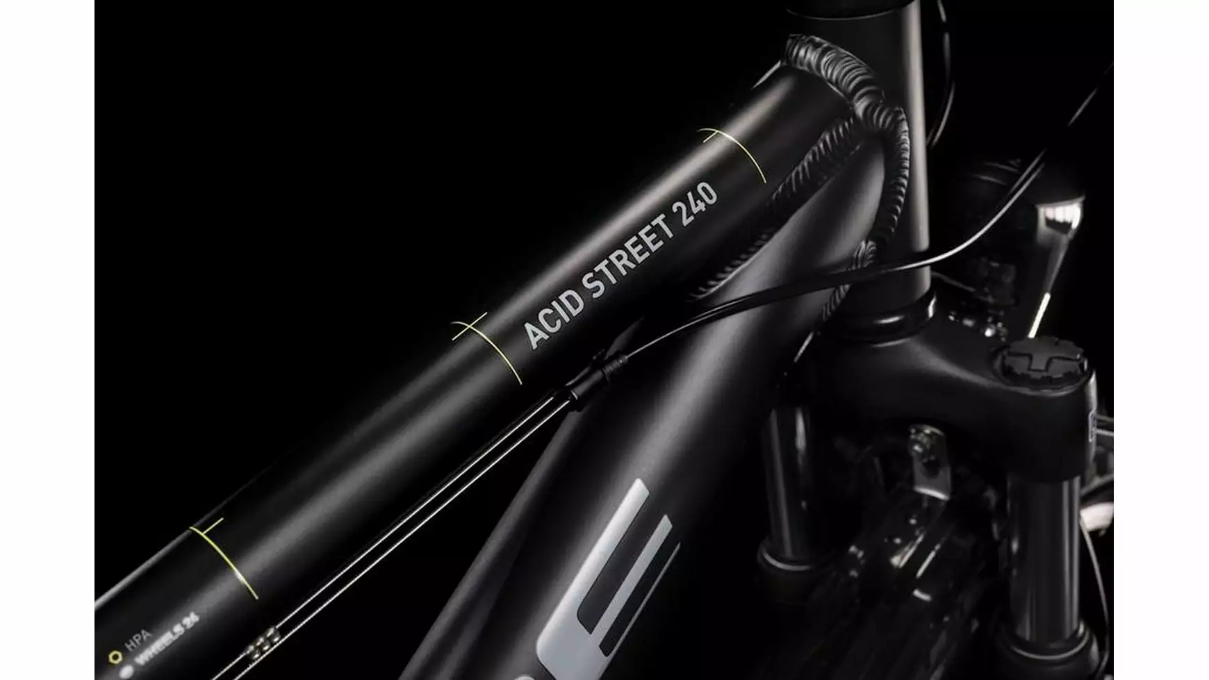 Cube Acid 240 Street - Image 2