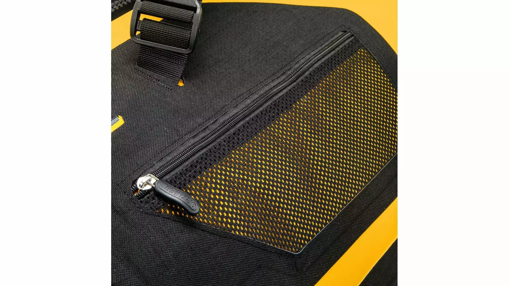 Ortlieb Duffle RS 110L Rucksack - Image 21